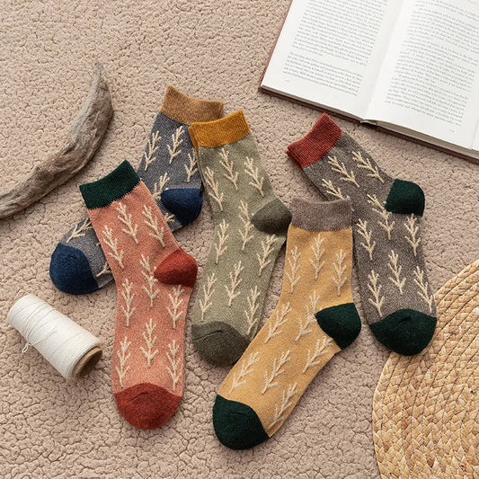 Wool Retro Socks – Ultimate Warmth & Timeless Style